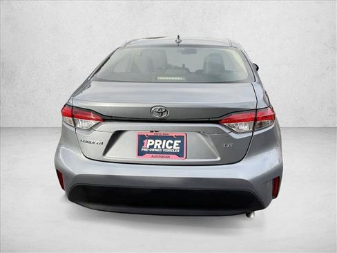 Used 2023 Toyota Corolla LE image 6