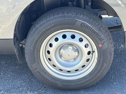 New 2025 Ford Maverick XL w/ Equipment Group 102A image 19