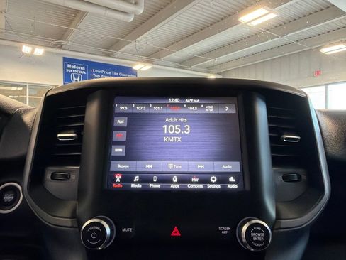 Used 2020 RAM 2500 Tradesman AWD/4WD image 12