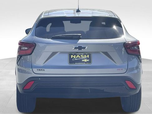 New 2026 Chevrolet Trax RS w/ Sunroof Package image 4