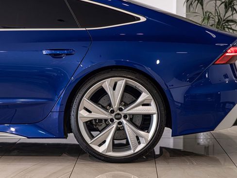 Used 2022 Audi RS 7 Sportback w/ RS 7 Executive Package AWD/4WD image 7