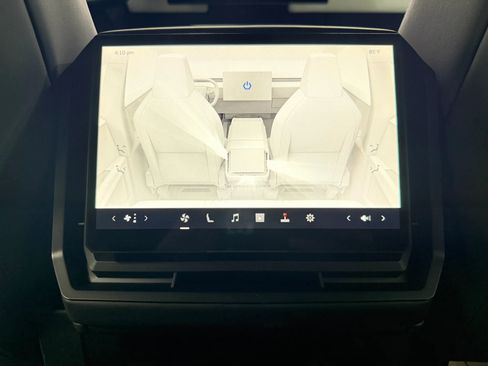 Used 2024 Tesla Cybertruck Cyberbeast AWD/4WD image 17