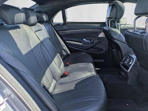 Used 2018 Mercedes-Benz S 450 Sedan image 21