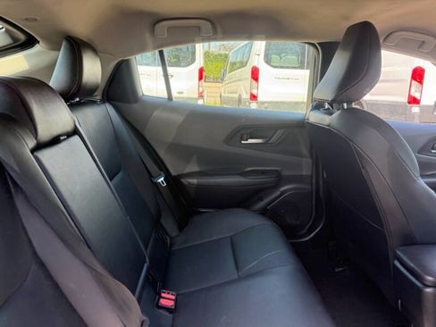 Used 2024 Toyota Prius XLE FWD image 12