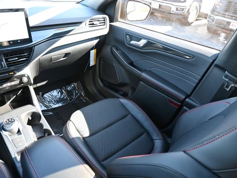 New 2026 Ford Escape ST-Line w/ Tech Pack #1 image 29