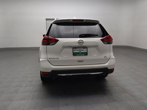 Used 2020 Nissan Rogue SL w/ Premium Package image 6