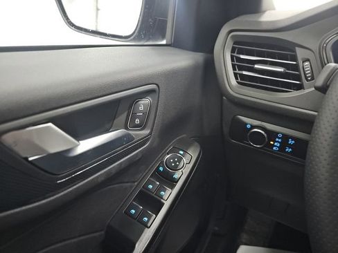 Used 2025 Ford Escape ST-Line w/ Tech Pack #1 image 26