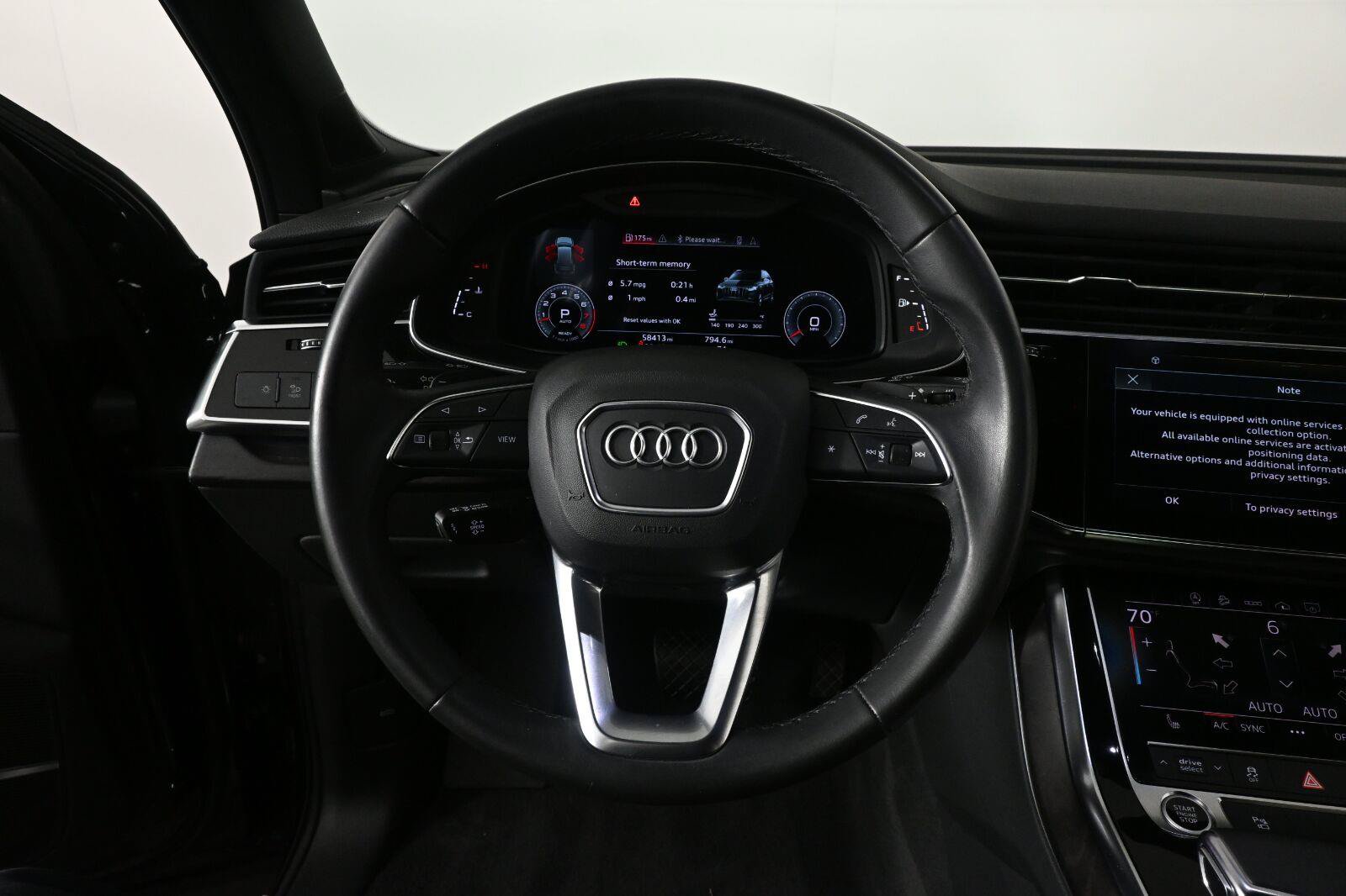 Used 2021 Audi Q7 3.0T Premium Plus w/ Premium Plus Package AWD/4WD image 2