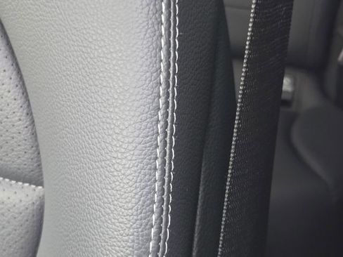 Certified 2022 Mercedes-Benz GLC 300 4MATIC image 14