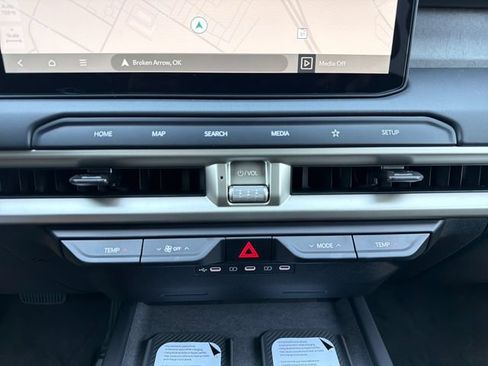 New 2027 Kia Telluride S FWD image 14