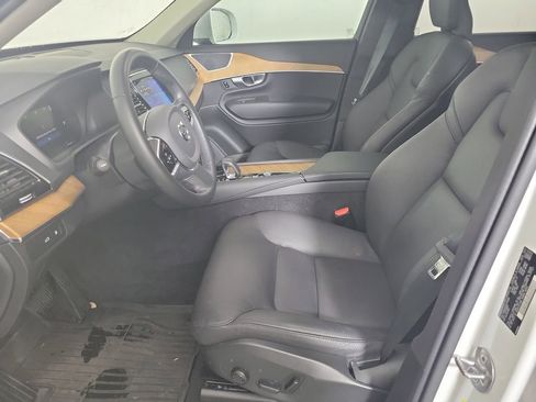 Used 2024 Volvo XC90 T8 Plus w/ Protection Package Premier AWD/4WD image 21