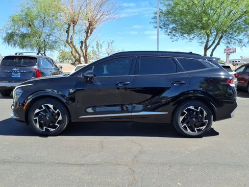 Used 2024 Kia Sportage SX FWD image 2