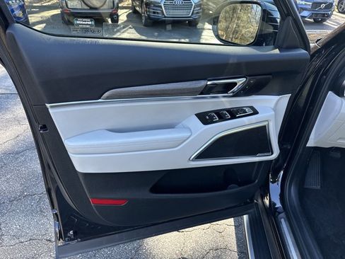 Used 2021 Kia Telluride SX w/ SX Prestige Package image 11