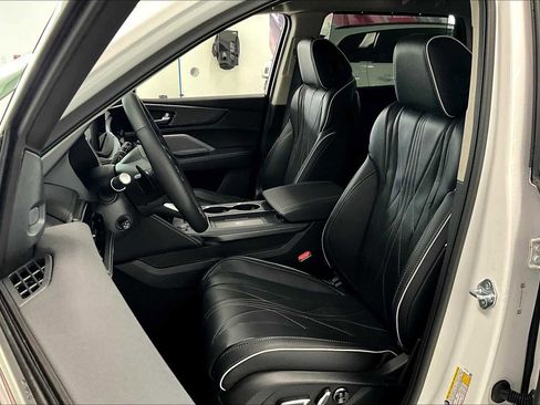 New 2026 Acura MDX SH-AWD w/ Advance Package image 9