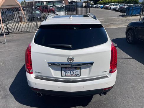Used 2016 Cadillac SRX Luxury w/ Driver Awareness Package FWD image 14