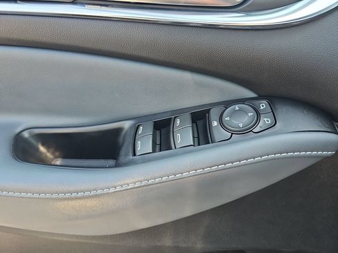 Used 2023 Buick Enclave Essence w/ Experience Buick Package FWD image 27