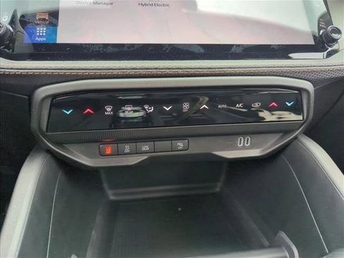 New 2026 Jeep Cherokee Limited image 11