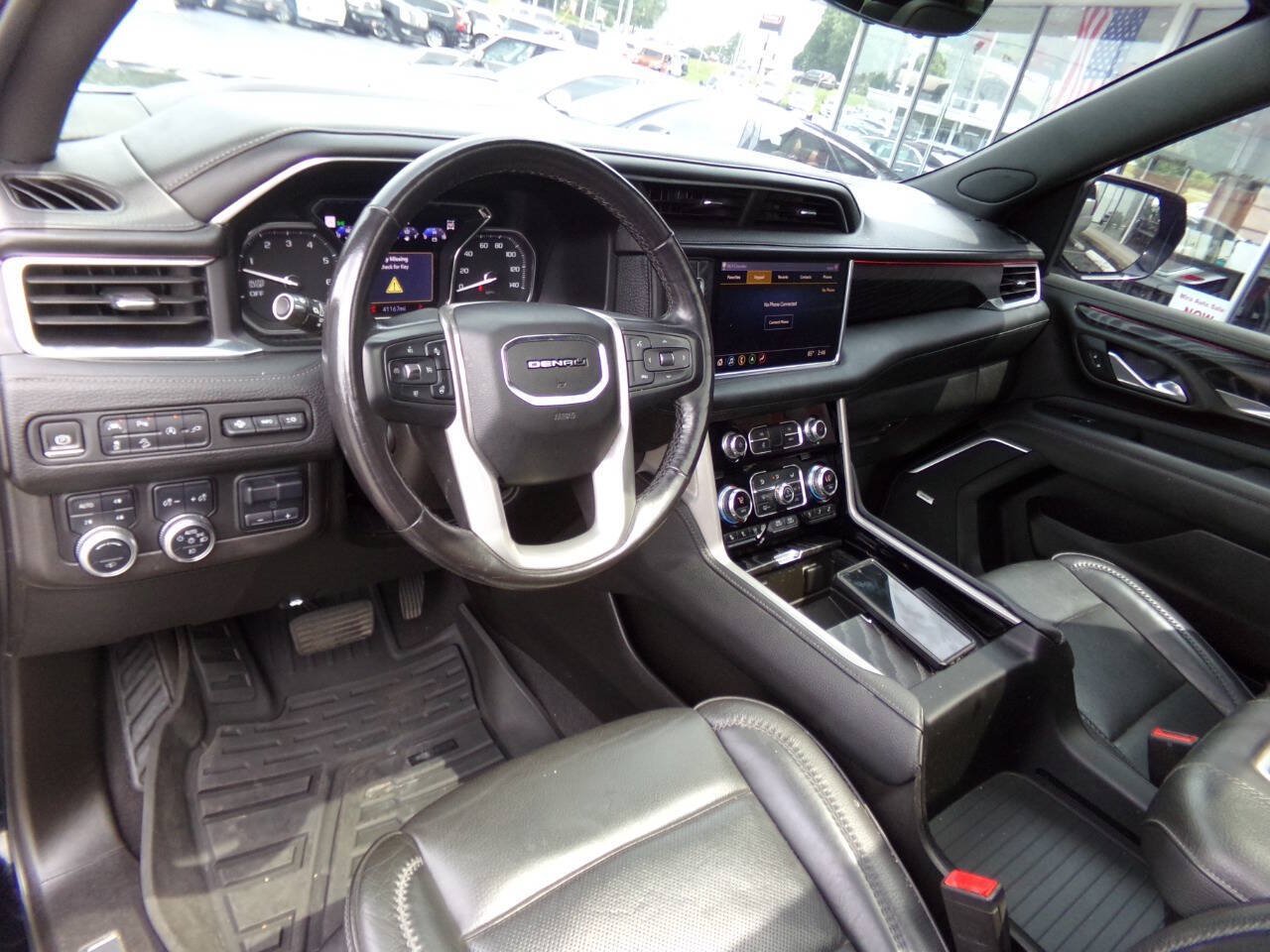 Used 2021 GMC Yukon Denali w/ Denali Ultimate Package AWD/4WD image 9