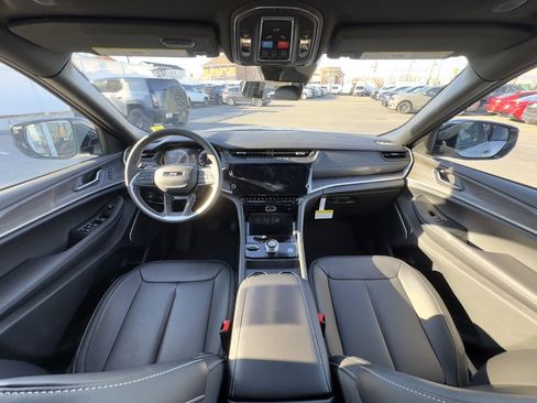 New 2026 Jeep Grand Cherokee Limited image 27