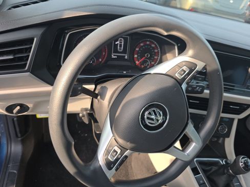 Used 2019 Volkswagen Jetta S FWD image 11