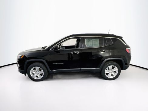 Used 2022 Jeep Compass Latitude AWD/4WD image 8