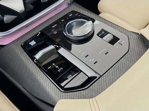 New 2026 BMW X3 xDrive30 w/ Premium Package image 17