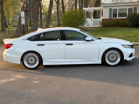 Used 2020 Honda Accord Sport image 8
