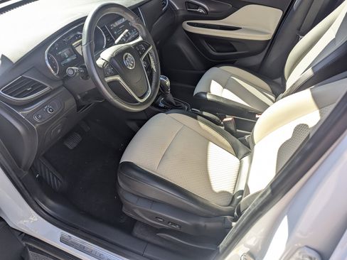 Used 2018 Buick Encore Preferred image 9