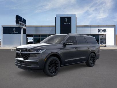 New 2026 Lincoln Navigator Reserve w/ Jet Appearance Package