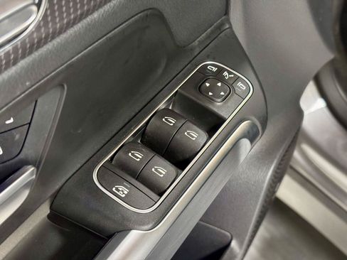 Used 2023 Mercedes-Benz EQB 300 4MATIC w/ Exclusive Package image 14