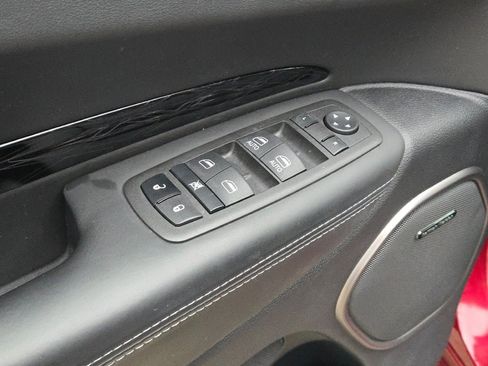 Used 2022 Dodge Durango Citadel image 23