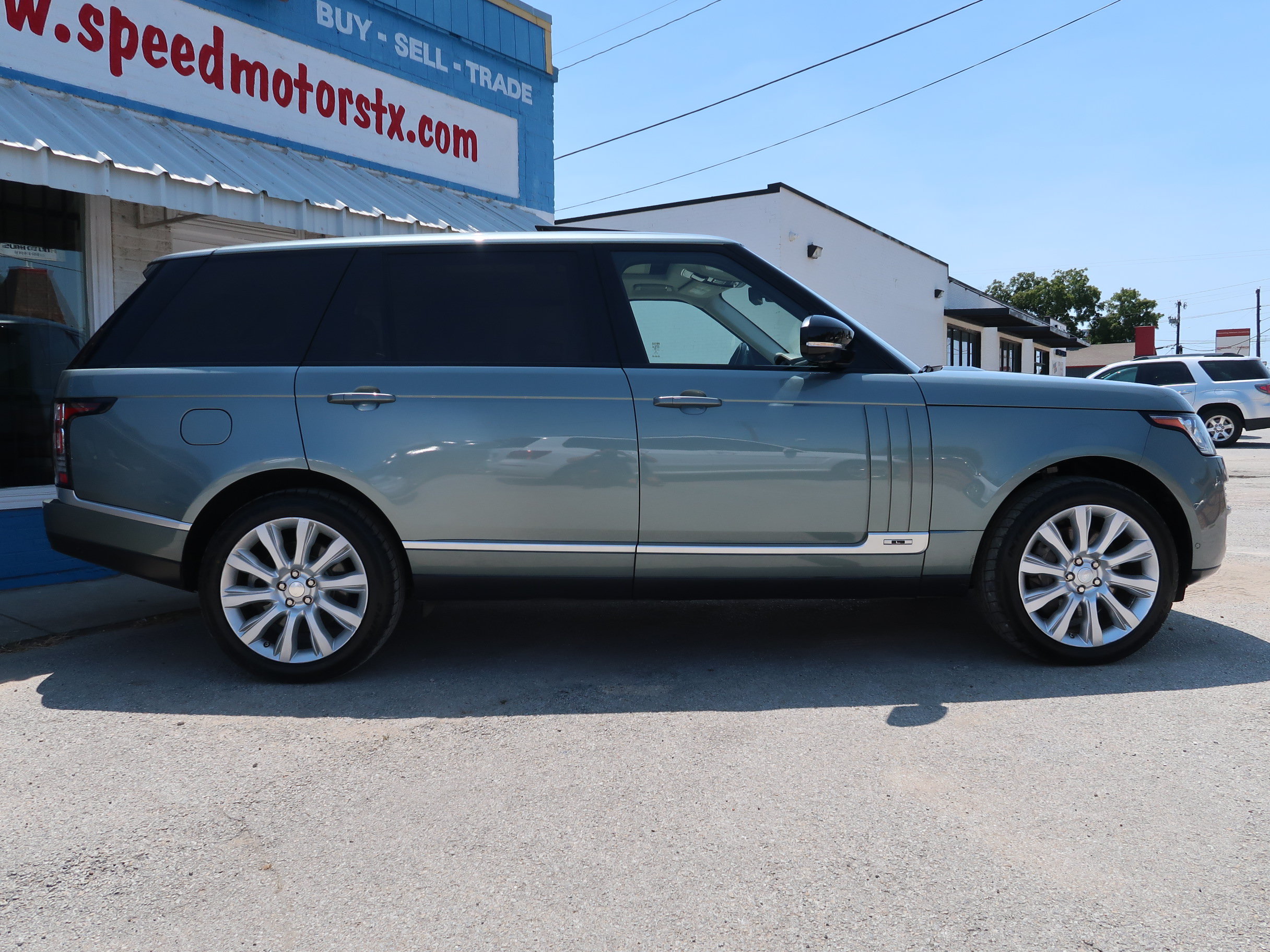 Used 2014 Land Rover Range Rover Long Wheelbase Supercharged AWD/4WD image 4