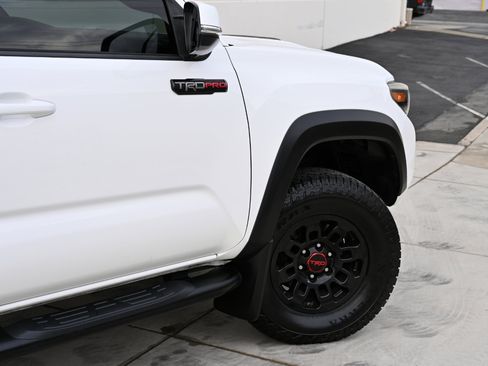 Used 2019 Toyota Tacoma TRD Pro image 40
