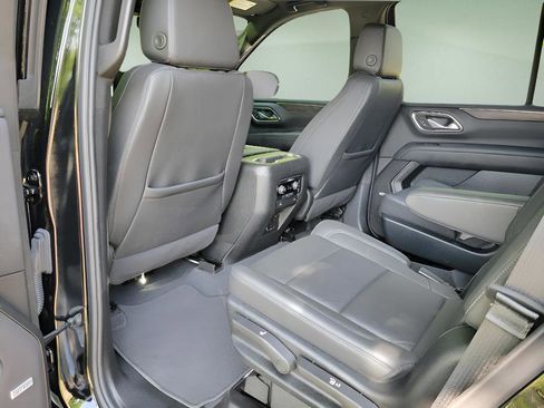 Used 2024 Chevrolet Tahoe LT image 11