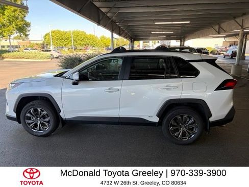 Used 2024 Toyota RAV4 XLE Premium w/ Weather Package AWD/4WD image 8