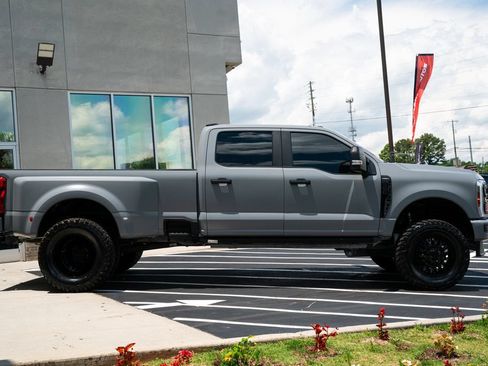 Used 2023 Ford F350 XL w/ 360-Degree Camera Package AWD/4WD image 10