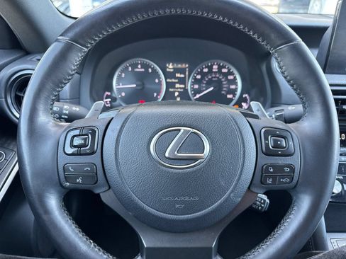 Used 2023 Lexus IS 300 w/ Premium Package RWD image 21