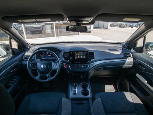 Used 2022 Honda Pilot Sport image 22