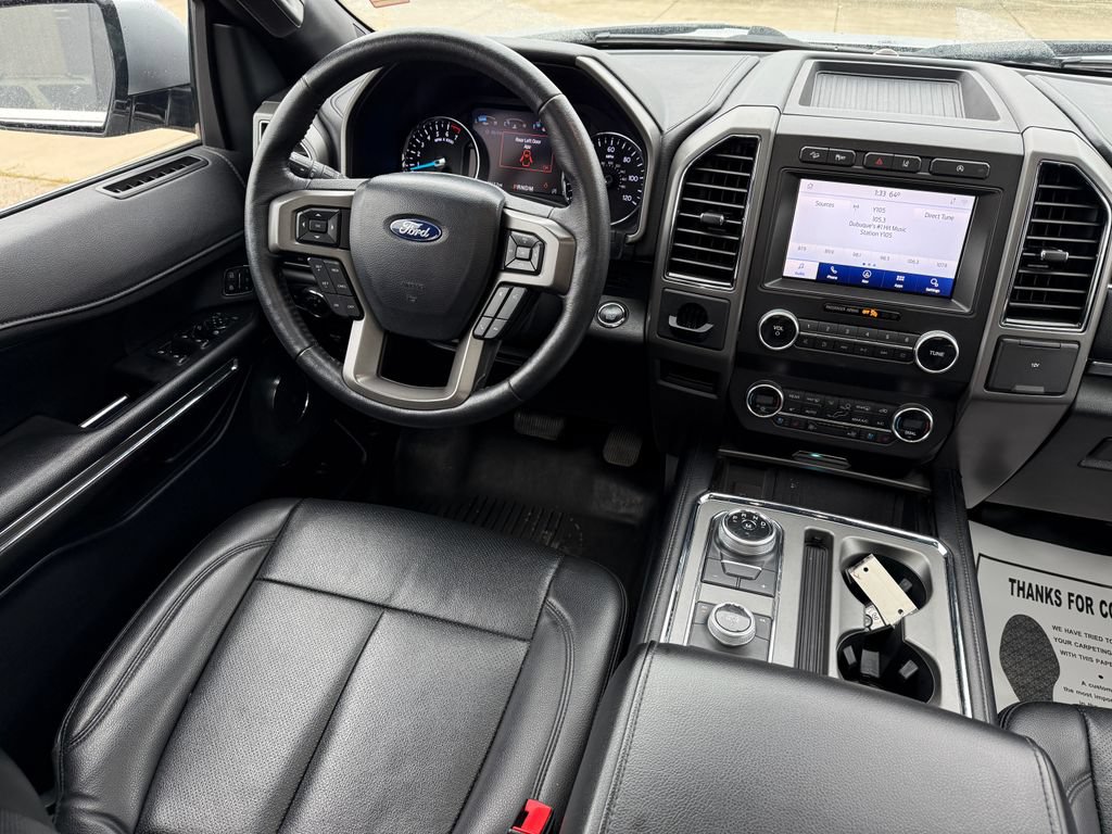 Used 2020 Ford Expedition Max XLT w/ Equipment Group 202A AWD/4WD image 24