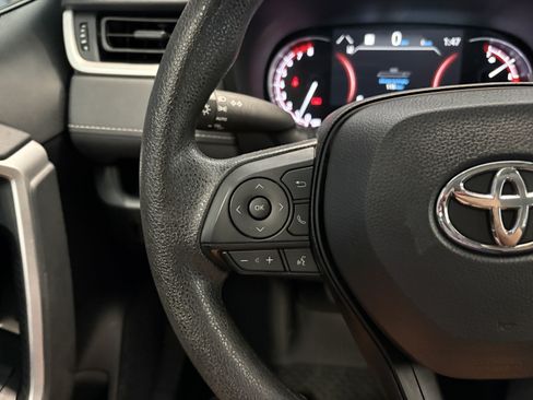 Certified 2025 Toyota RAV4 XLE AWD/4WD image 24