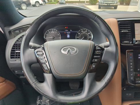 Used 2021 INFINITI QX80 Sensory w/ Cargo Package image 32