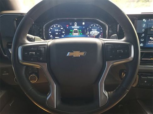 Used 2022 Chevrolet Silverado 1500 LTZ w/ LTZ Premium Package image 24