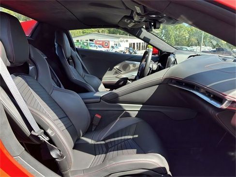 Used 2024 Chevrolet Corvette Stingray Premium Conv w/ 3LT image 25