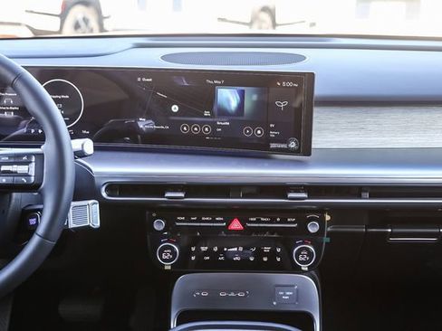 New 2026 Hyundai Ioniq 9 Limited AWD/4WD image 14