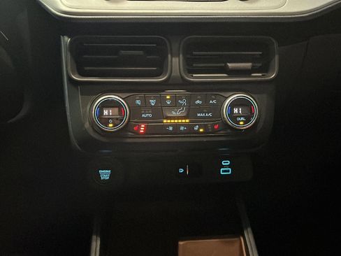 Used 2022 Ford Maverick Lariat w/ Lariat Luxury Package image 20