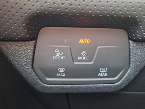 New 2026 Volkswagen Atlas SEL Premium R-Line image 12