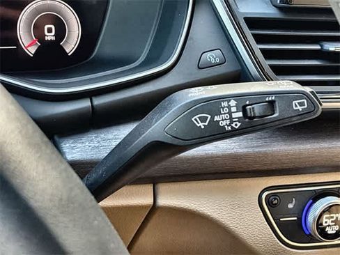 Used 2022 Audi Q5 2.0T Premium Plus w/ Premium Plus Package image 28