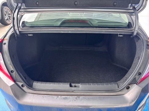 Used 2018 Honda Civic Touring image 12