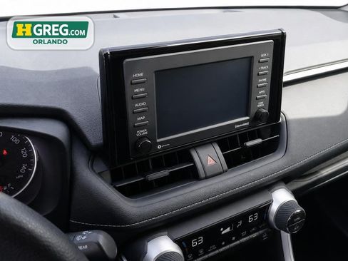 Used 2021 Toyota RAV4 XLE FWD image 10