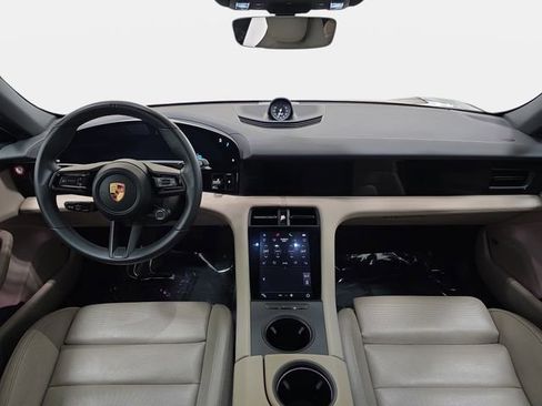 Used 2022 Porsche Taycan Base image 10